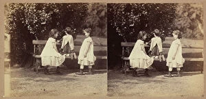 Images Dated 7th November 2011: Stereoscopic photography showing a group of little girls