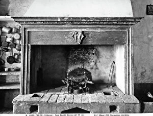 Images Dated 20th April 2012: Stone fire place of Casa Bianchi at Figline Valdarno