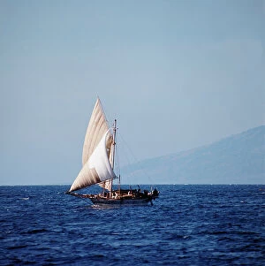 Images Dated 14th July 2011: Sunda Islands, Flores Island, Prahos during navigation along the coasts