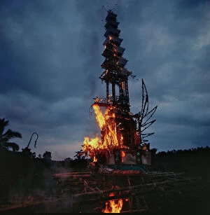 Images Dated 16th August 2011: Sunda Islands. Island of Bali. They burn a bull (the force) and a tower (life)