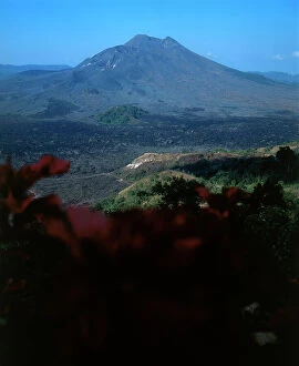 Images Dated 5th September 2011: Sunda Islands. Island of Bali. The volcano Catur
