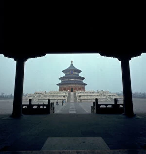 Images Dated 17th July 2008: The Temple of Heaven in the winter, Peking (Beijing)