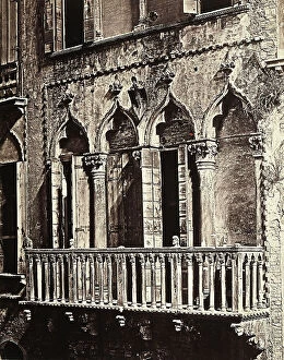 Images Dated 19th March 2010: Terrace of the facade of a Venetian residence