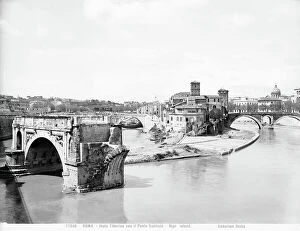 Images Dated 19th June 2007: Tiberina Island with the Pons Aemilius called Ponte Rotto, Rome