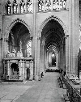 Images Dated 29th March 2011: Part of the transept of the basilica of Saint-Dnis, in Paris. On the left
