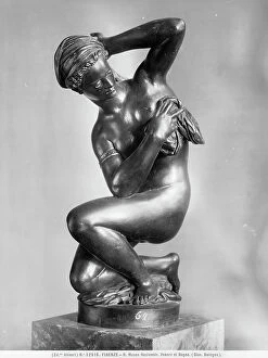 Images Dated 30th July 2009: Venus After the Bath, bronze statuette by Giambologna, in the Museo Nazionale del Bargello, Florence