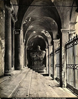 Images Dated 16th November 2009: Vestibule of the St. Caesarius Cathedral, Terracina