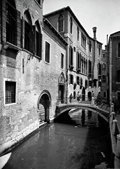 Images Dated 30th March 2010: View of Casa Goldoni, Venice