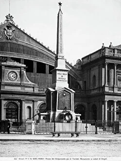 Images Dated 6th May 2011: View or the Dogali War Memorial, work by Francesco Azzuri, in Piazza dei Cinquecento in Rome