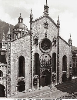 Images Dated 28th February 2008: View of the facade of the Santa Maria Maggiore Cathedral in Como