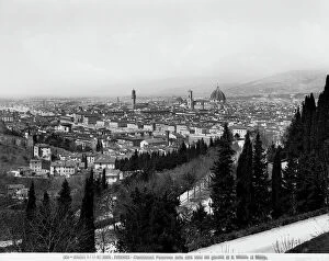 Images Dated 20th May 2010: View of Florence, cityscape views from the gardens of San Miniato al Monte