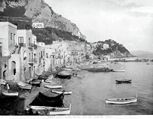 Images Dated 28th March 2008: View of the Grande Marina, Capri