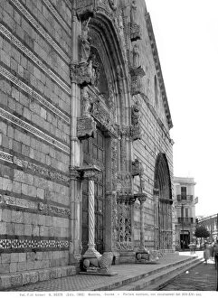 Images Dated 30th May 2008: View of the main portal of the cathedral of Messina