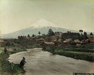 Images Dated 7th July 2011: View of Mount Fuji seen from the village of Omiya. In the foreground