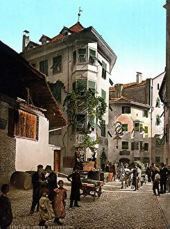Images Dated 12th April 2011: View with people of the Batzenhausl in Bolzano, during the Austro-Hungarian Empire