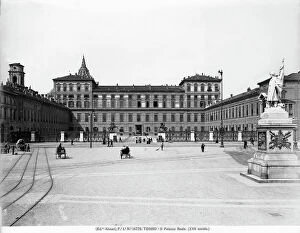 Images Dated 10th January 2012: View of Piazza Castello with the Royal Palace of Turin