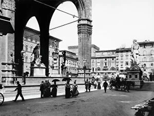 Florence Collection: View of the piazza della Signoria, with the loggia dei Lanzi
