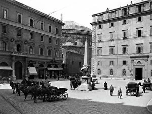 Images Dated 22nd September 2005: View of Piazza Minerva in Rome. A marble elephant holding up an Egyptian obelisk stands in