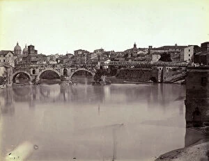Images Dated 6th April 2010: View of a tract of the Tevere river and of the ponte Rotto in Rome