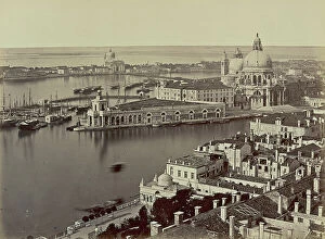 Images Dated 30th September 2010: View of Venice from the Bell Tower of San Marco, with the Dogana da Mar