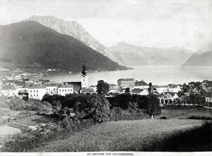 Images Dated 27th May 2009: View of the village of Gmunden, Austria