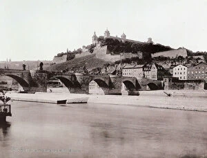 Images Dated 28th March 2011: View of Wrzburg with the Mainbrcke and Marienberg Fortress on the hill