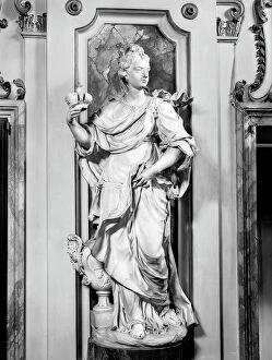 Images Dated 10th October 2006: Virtue, marble, inside of the Palazzo Giugni or Da Firenzuola, Via degli Alfani, Florence