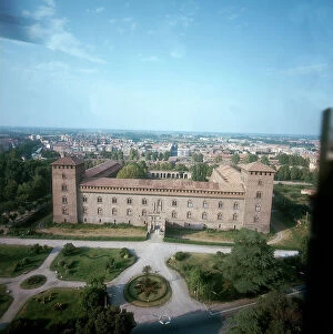 Images Dated 30th November 2006: Viscount Castle, faade, Pavia