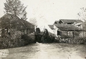 Images Dated 8th April 2010: Mill and water in the town of Fontanelle, Treviso