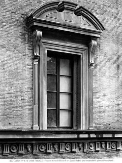 Images Dated 30th October 2009: A window of the Palazzo Budini Gattai, ex Grifoni, ex Riccardi-Mannelli, Florence