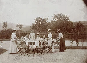 Images Dated 26th May 2009: Women gathering for afternoon tea, Kreisbach